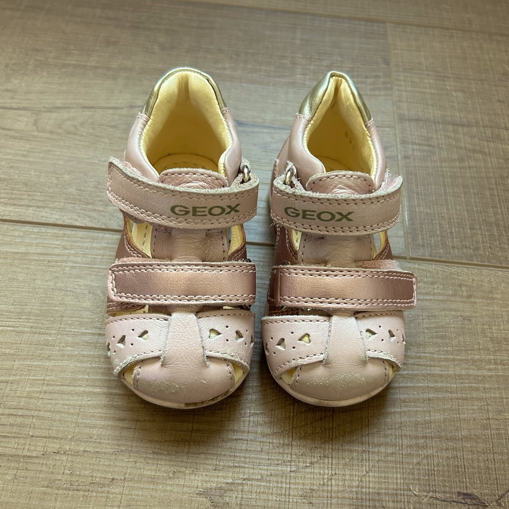 Geox patent leather sandals toddler size 18
